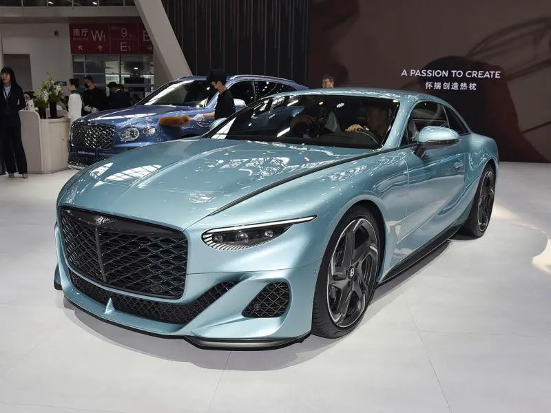 https://car2.autoimg.cn/cardfs/product/g31/M03/54/62/800x600_0_autohomecar__autohomecar__ChxoHWYqbFGARSfNAByLiVFLUfg116.jpg